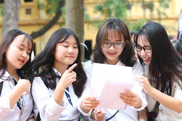 Nên học Cao đẳng Dược ở Hà Nội hay học ở quê cho gần nhà?