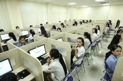 Năm 2021 thí sinh sẽ thi Kỳ thi THPT Quốc gia trên máy tính