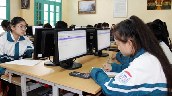 Dự kiến thi THPT quốc gia trên máy tính thí điểm từ năm 2021