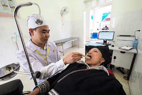 Chăm sóc sức khỏe cho người dân ở vùng cao, xã Chiềng Yên, huyện Vân Hồ, tỉnh Sơn La 
